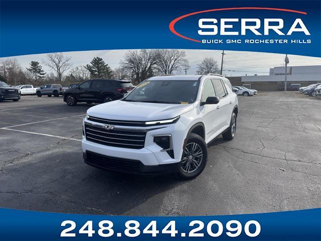 used 2024 Chevrolet Traverse car, priced at $35,989