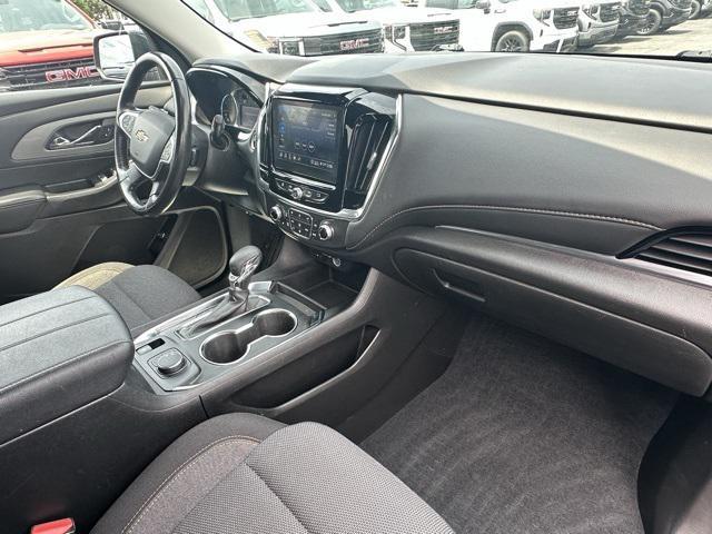 used 2021 Chevrolet Traverse car, priced at $24,798