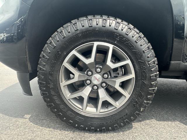 used 2022 GMC Canyon car, priced at $33,860