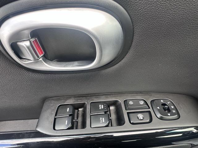 used 2015 Kia Soul car, priced at $8,898