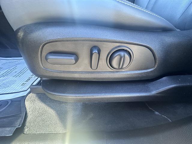 used 2024 Buick Enclave car, priced at $32,598