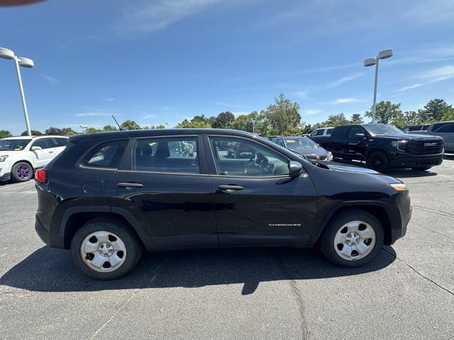 used 2014 Jeep Cherokee car, priced at $9,898