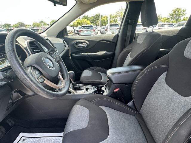used 2014 Jeep Cherokee car, priced at $9,899