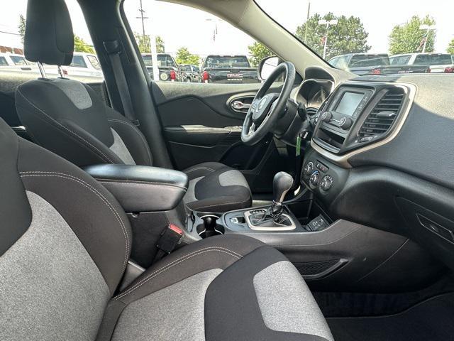 used 2014 Jeep Cherokee car, priced at $9,899