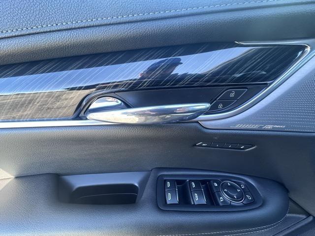 used 2020 Cadillac XT6 car, priced at $21,960