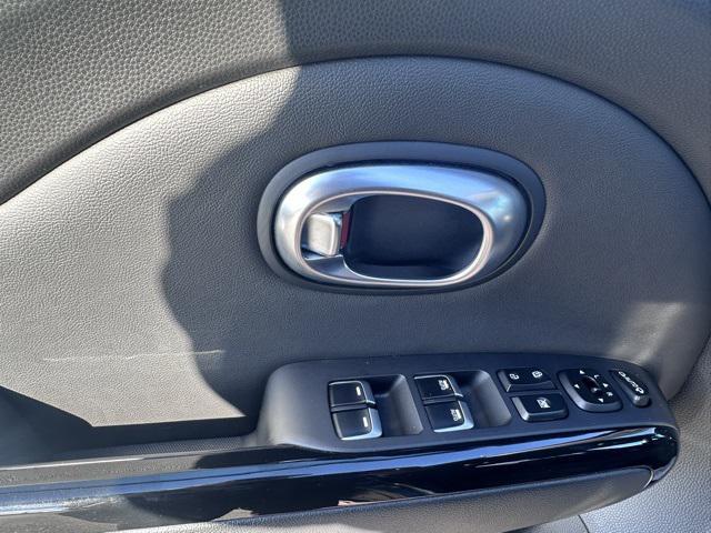 used 2018 Kia Soul car, priced at $11,368