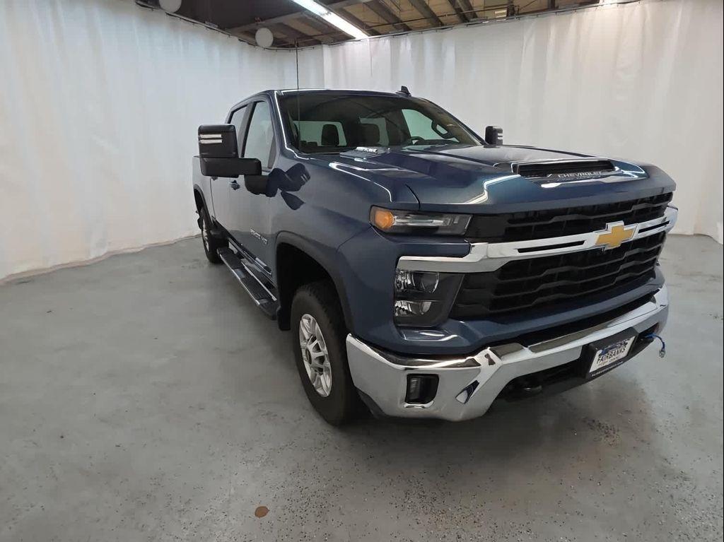used 2025 Chevrolet Silverado 2500 car, priced at $59,999