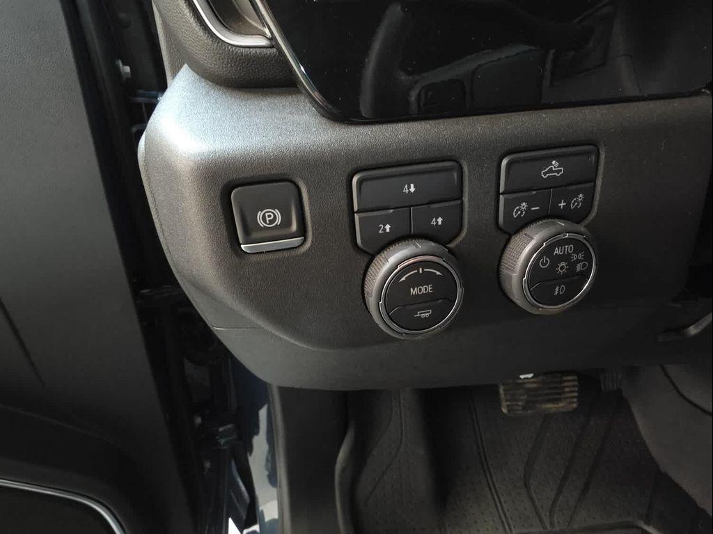used 2025 Chevrolet Silverado 2500 car, priced at $59,999