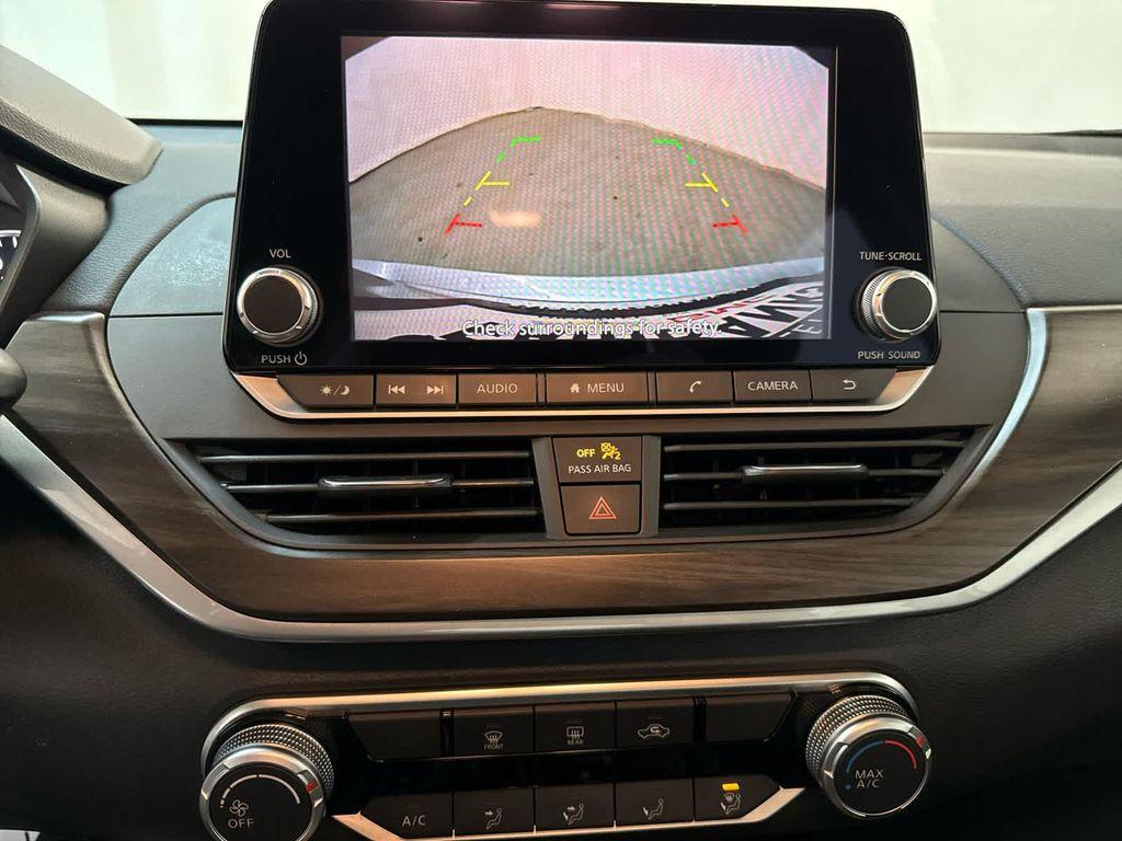 used 2023 Nissan Altima car, priced at $25,999