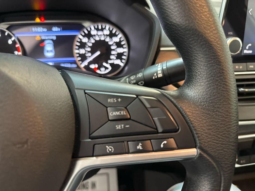 used 2023 Nissan Altima car, priced at $25,999