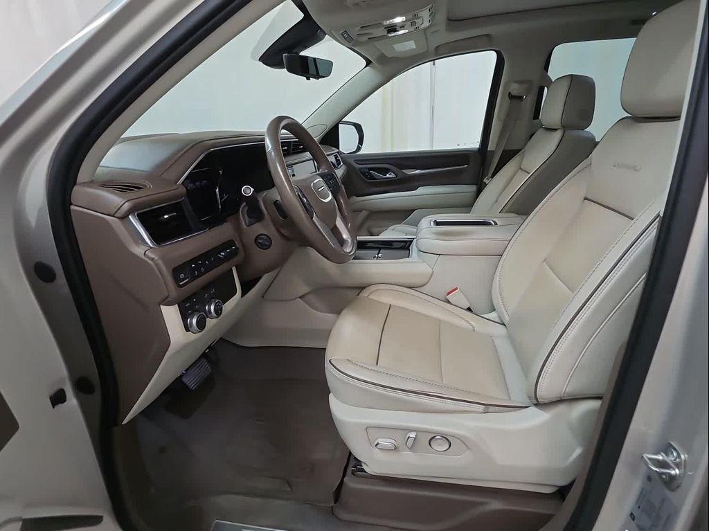 used 2021 GMC Yukon car, priced at $54,999