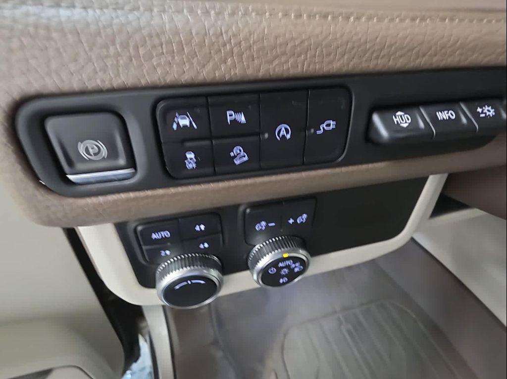 used 2021 GMC Yukon car, priced at $54,999