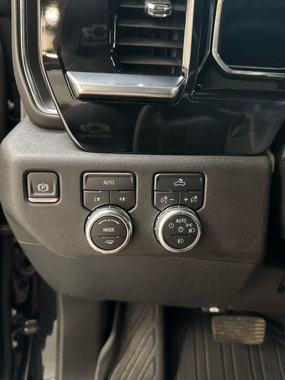 used 2024 GMC Sierra 1500 car, priced at $51,999