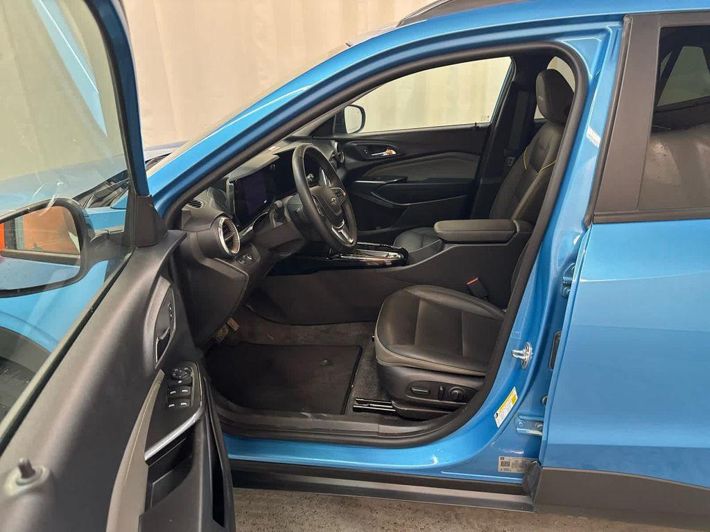 used 2025 Chevrolet Trax car, priced at $28,999