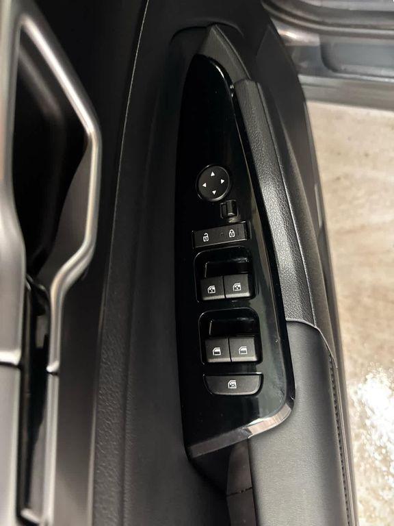 used 2025 Kia Sportage car, priced at $33,999