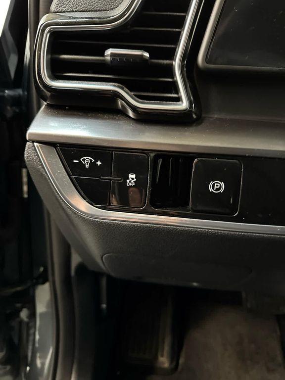 used 2025 Kia Sportage car, priced at $33,999