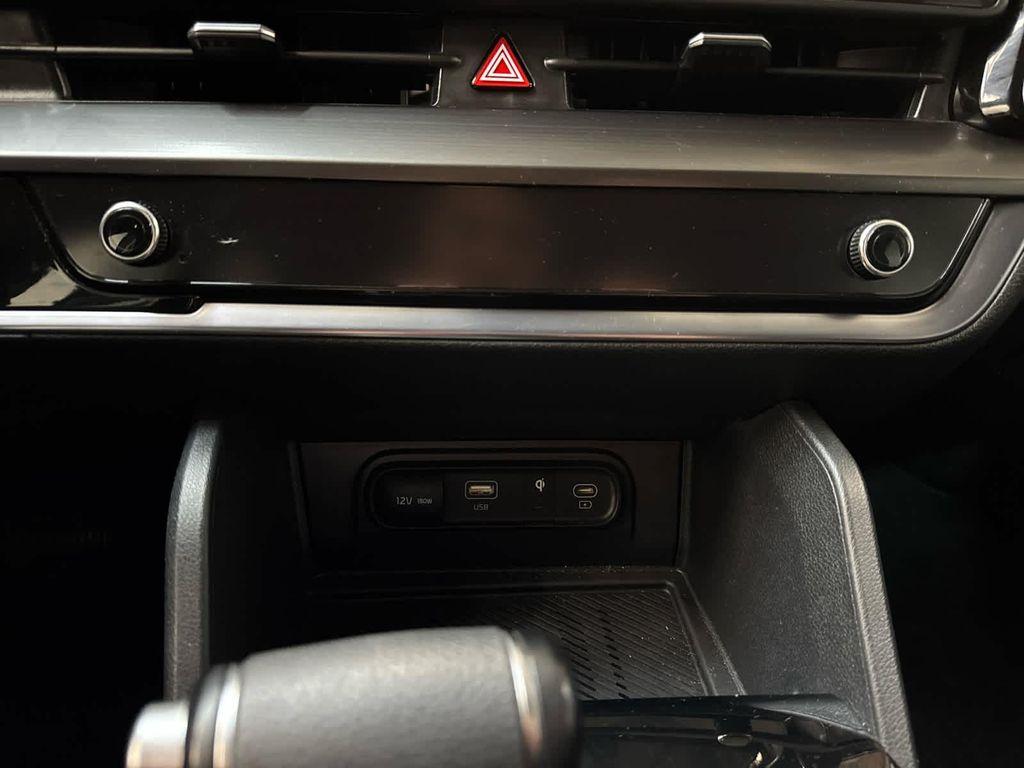 used 2025 Kia Sportage car, priced at $33,999