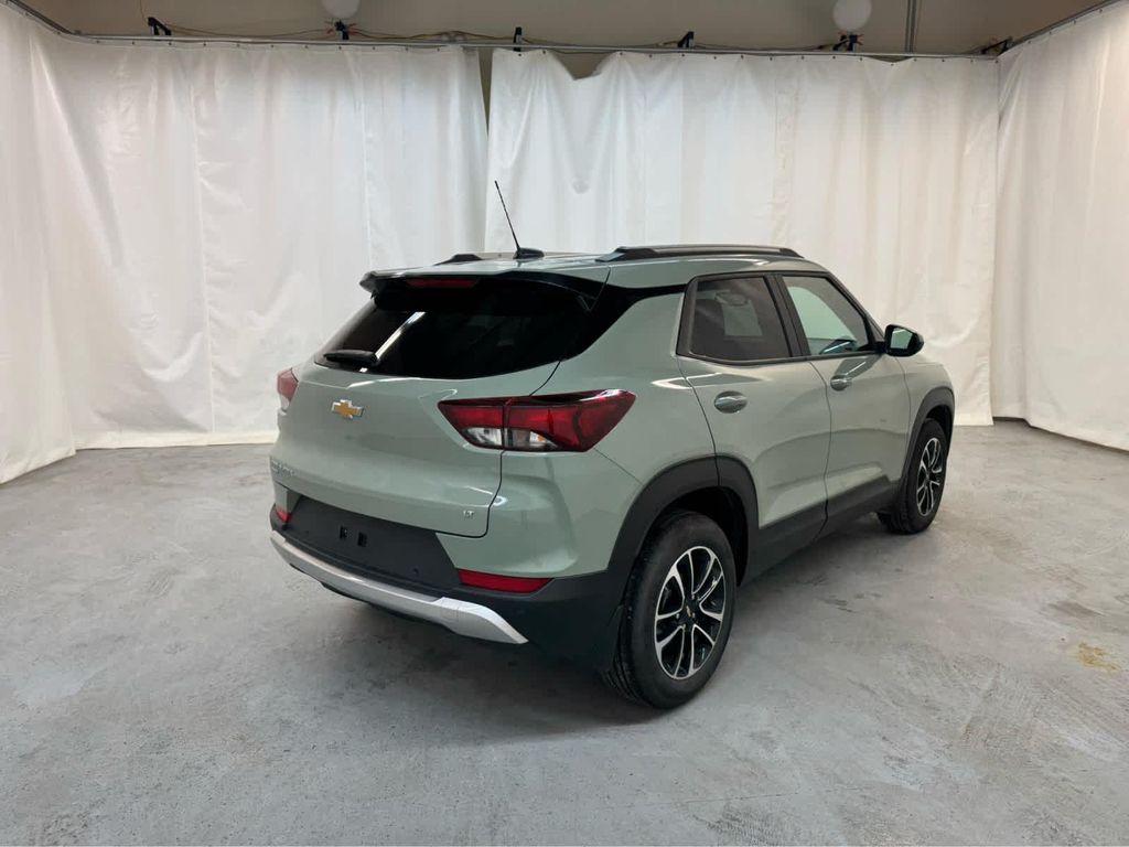 used 2025 Chevrolet TrailBlazer car, priced at $29,999