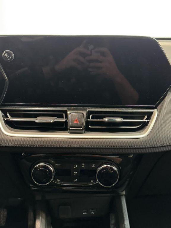 used 2025 Chevrolet TrailBlazer car, priced at $29,999