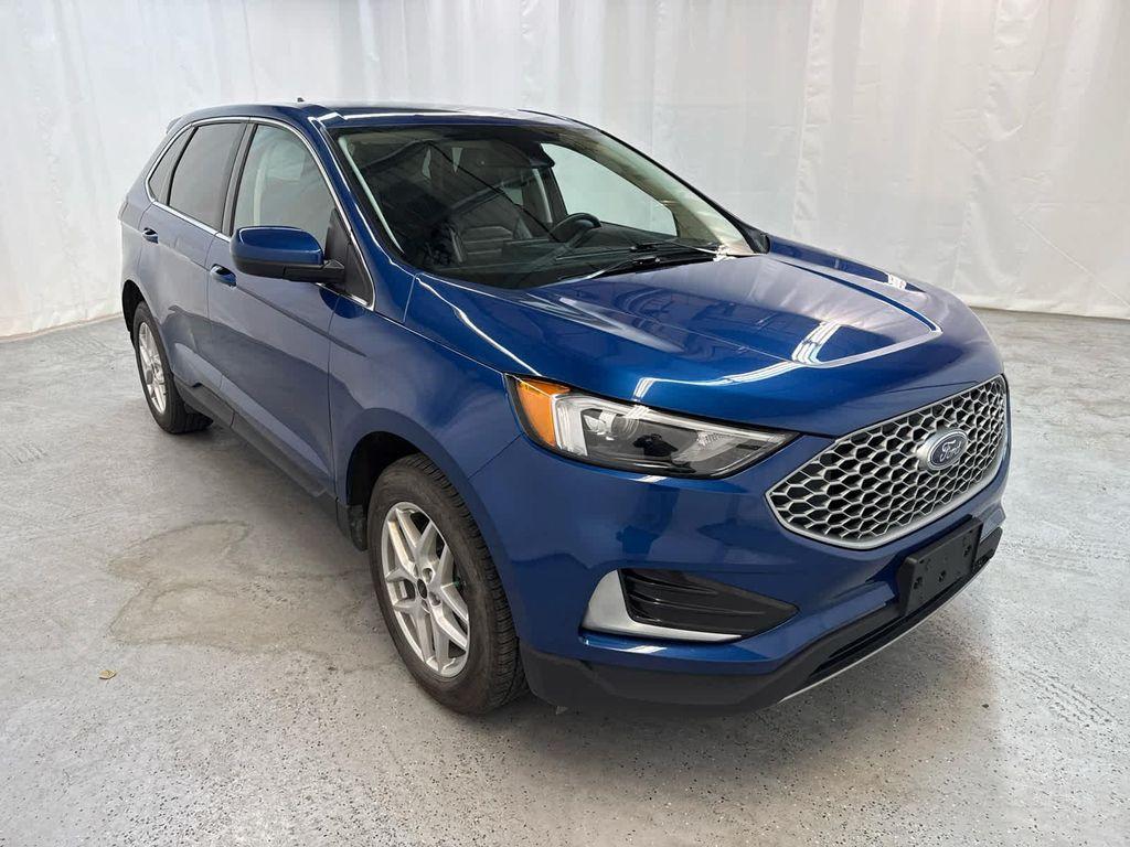 used 2023 Ford Edge car, priced at $26,999