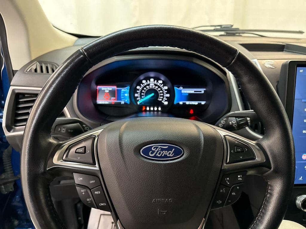 used 2023 Ford Edge car, priced at $26,999