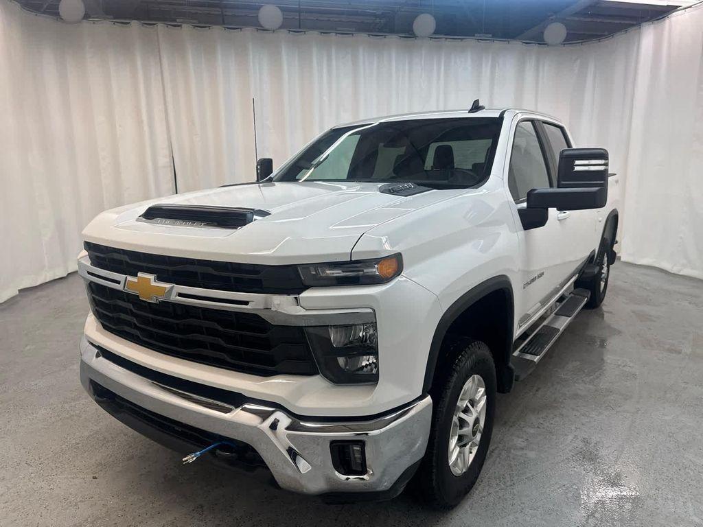 used 2025 Chevrolet Silverado 2500 car, priced at $61,999