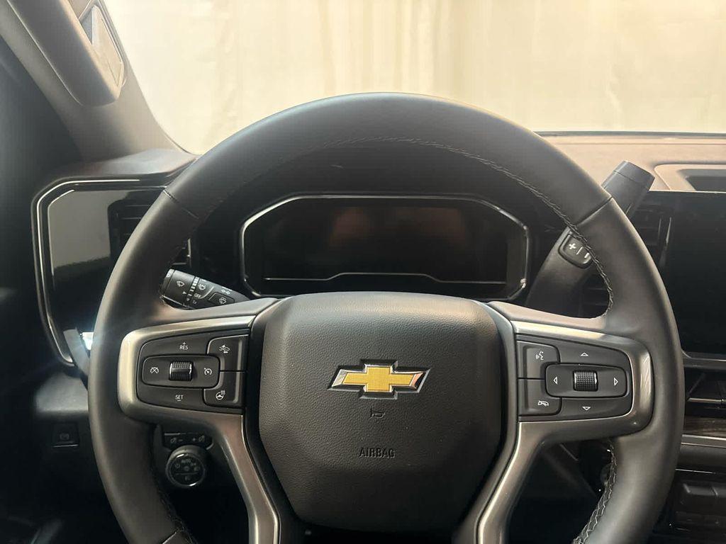 used 2025 Chevrolet Silverado 2500 car, priced at $61,999