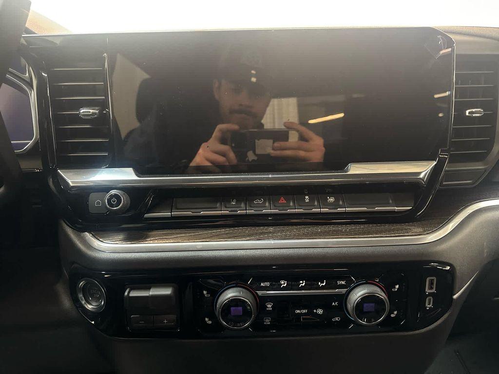 used 2025 Chevrolet Silverado 2500 car, priced at $61,999