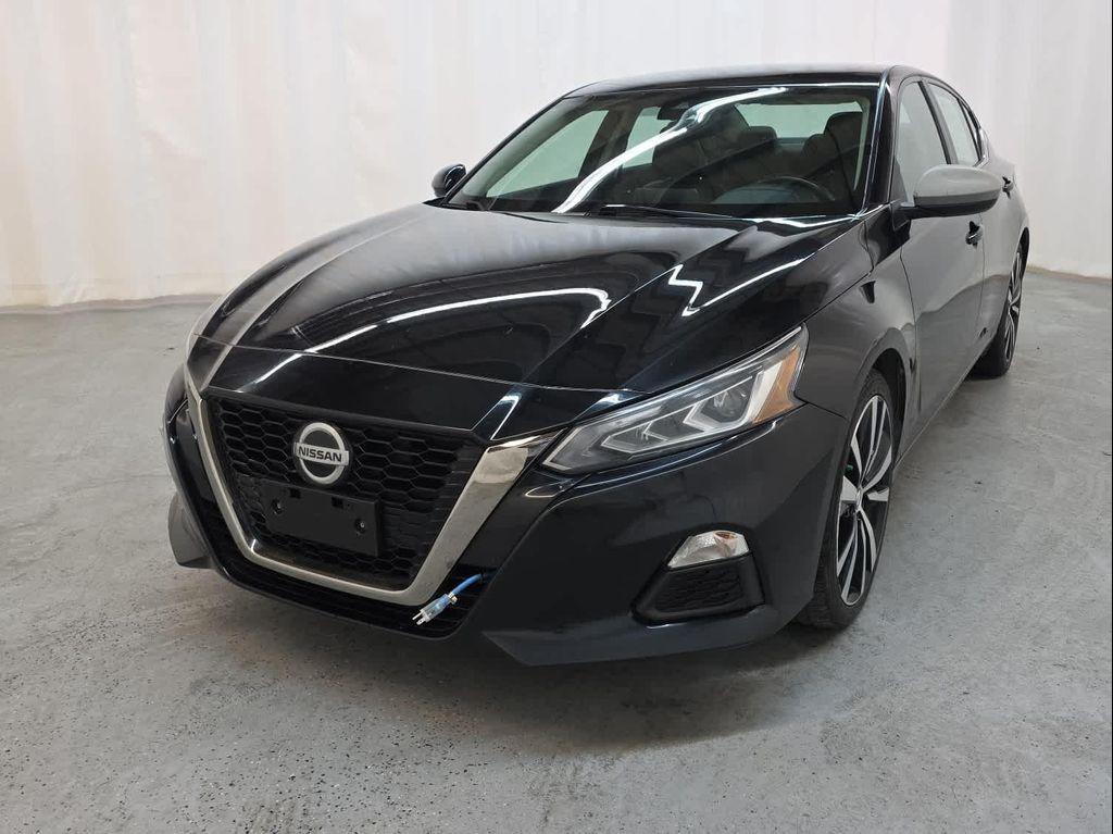 used 2022 Nissan Altima car, priced at $27,999