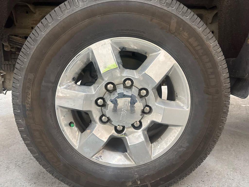 used 2019 GMC Sierra 2500 car, priced at $44,999