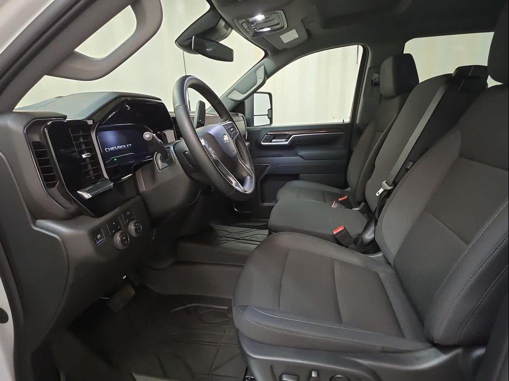 used 2025 Chevrolet Silverado 2500 car, priced at $59,999