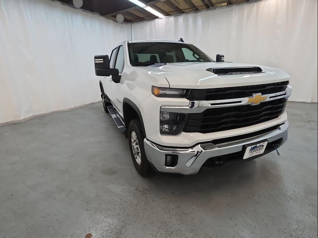 used 2025 Chevrolet Silverado 2500 car, priced at $59,999