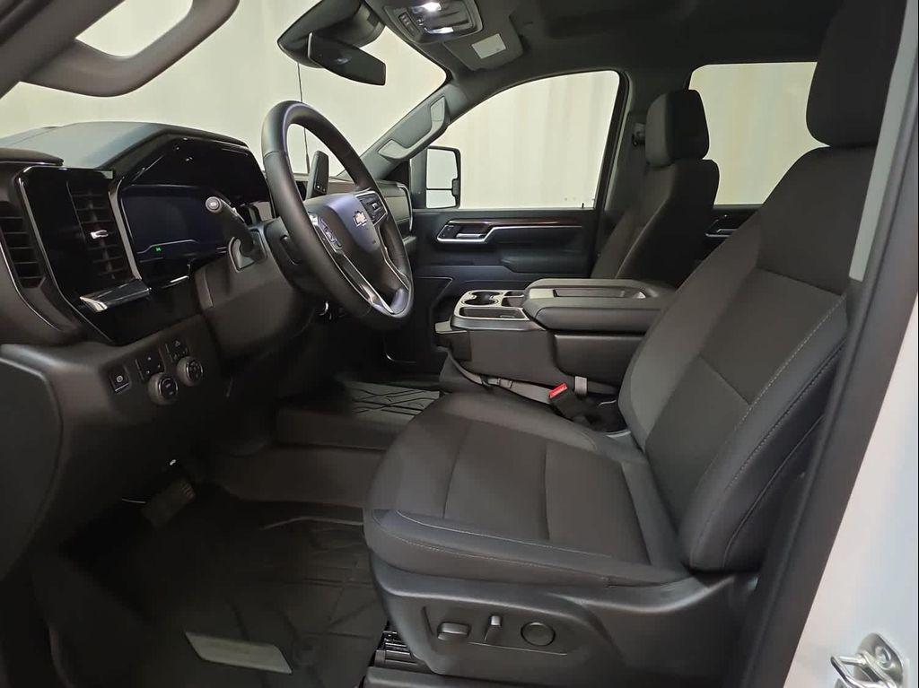 used 2025 Chevrolet Silverado 2500 car, priced at $59,999