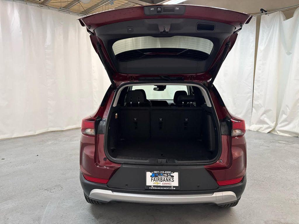 used 2025 Chevrolet TrailBlazer car, priced at $31,999