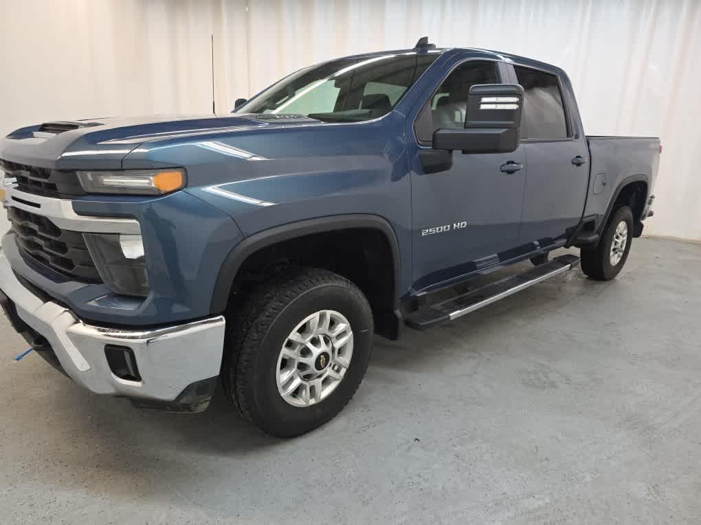 used 2025 Chevrolet Silverado 2500 car, priced at $59,999