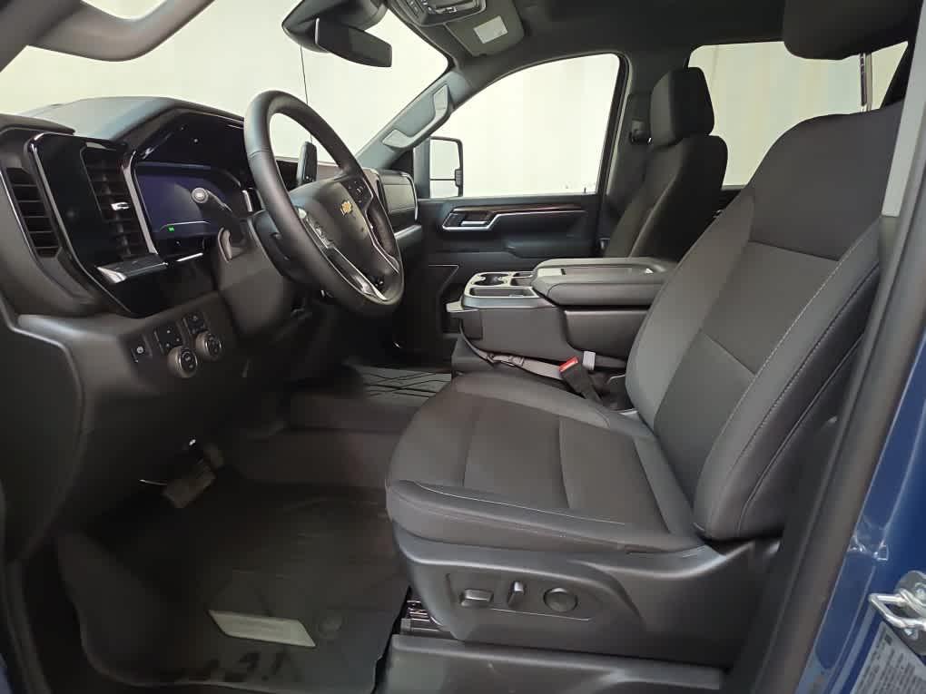 used 2025 Chevrolet Silverado 2500 car, priced at $59,999