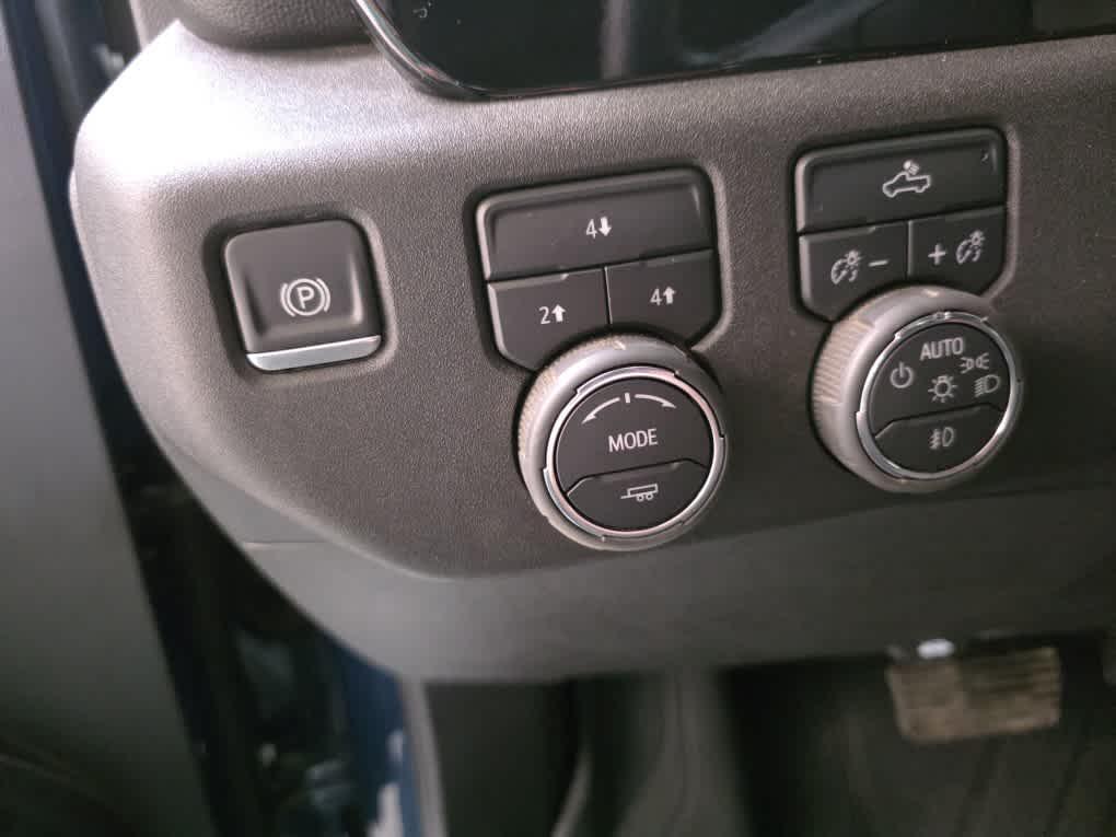 used 2025 Chevrolet Silverado 2500 car, priced at $59,999