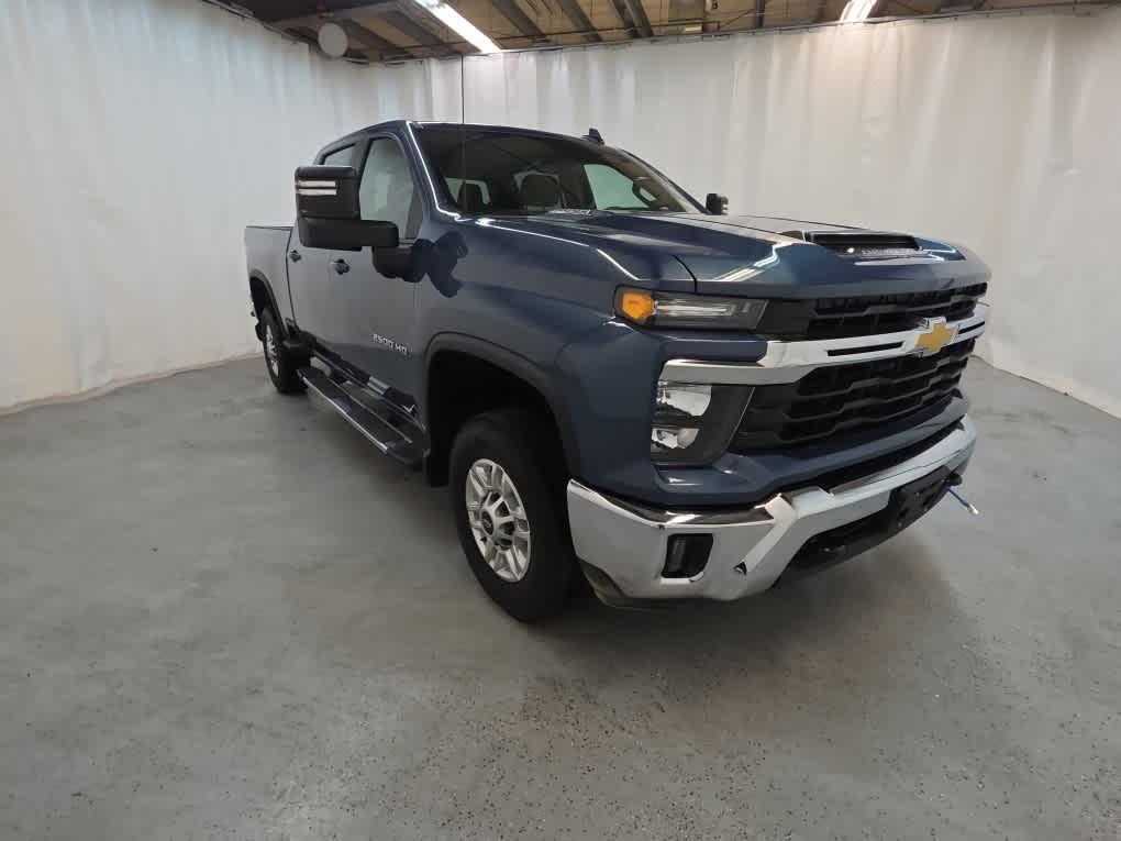 used 2025 Chevrolet Silverado 2500 car, priced at $59,999