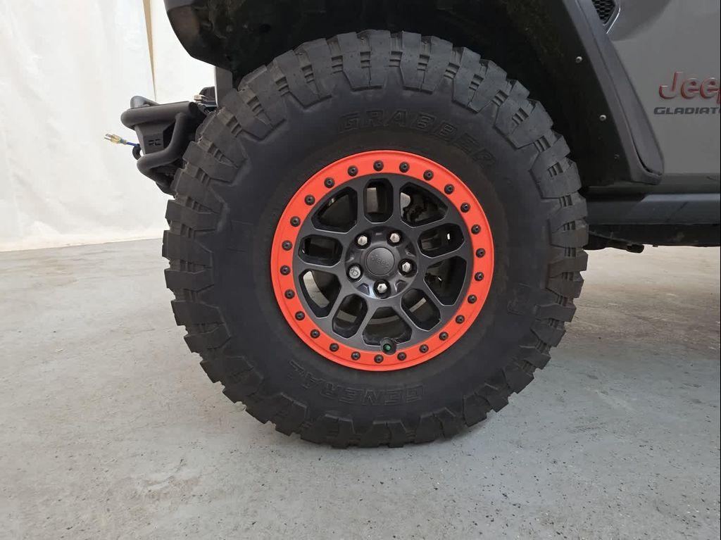 used 2021 Jeep Gladiator car, priced at $35,999