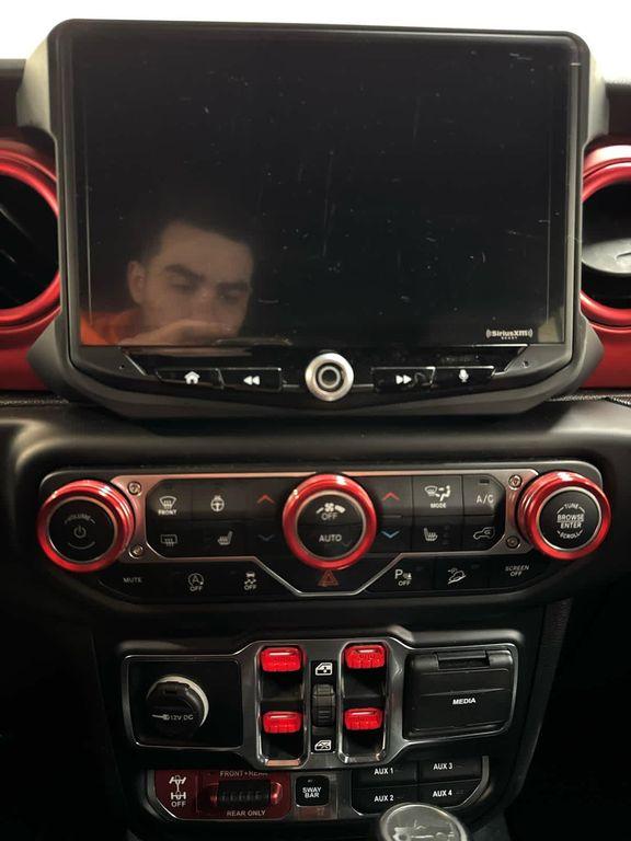 used 2019 Jeep Wrangler Unlimited car, priced at $37,999