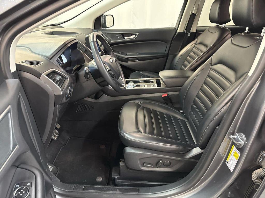 used 2024 Ford Edge car, priced at $24,999