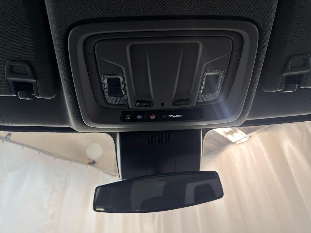 used 2022 Chevrolet Silverado 1500 car, priced at $43,999