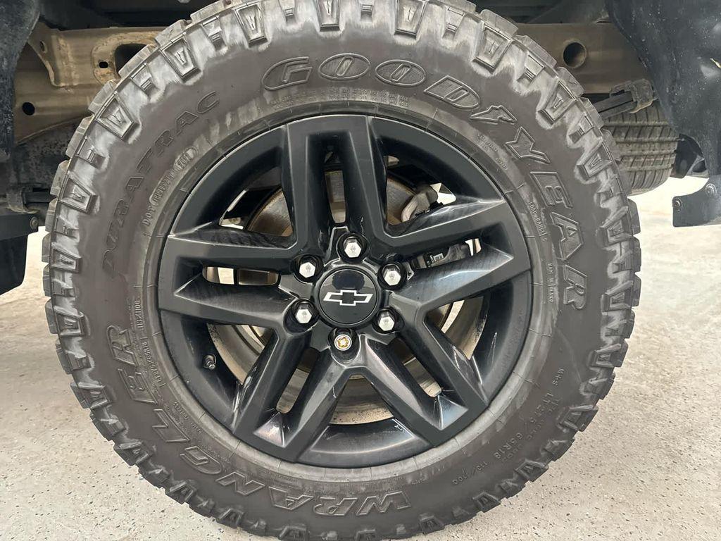 used 2022 Chevrolet Silverado 1500 car, priced at $43,999