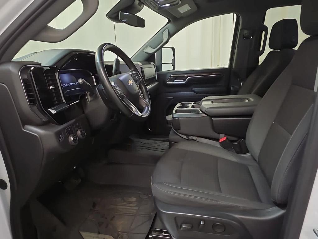 used 2024 Chevrolet Silverado 2500 car, priced at $53,999