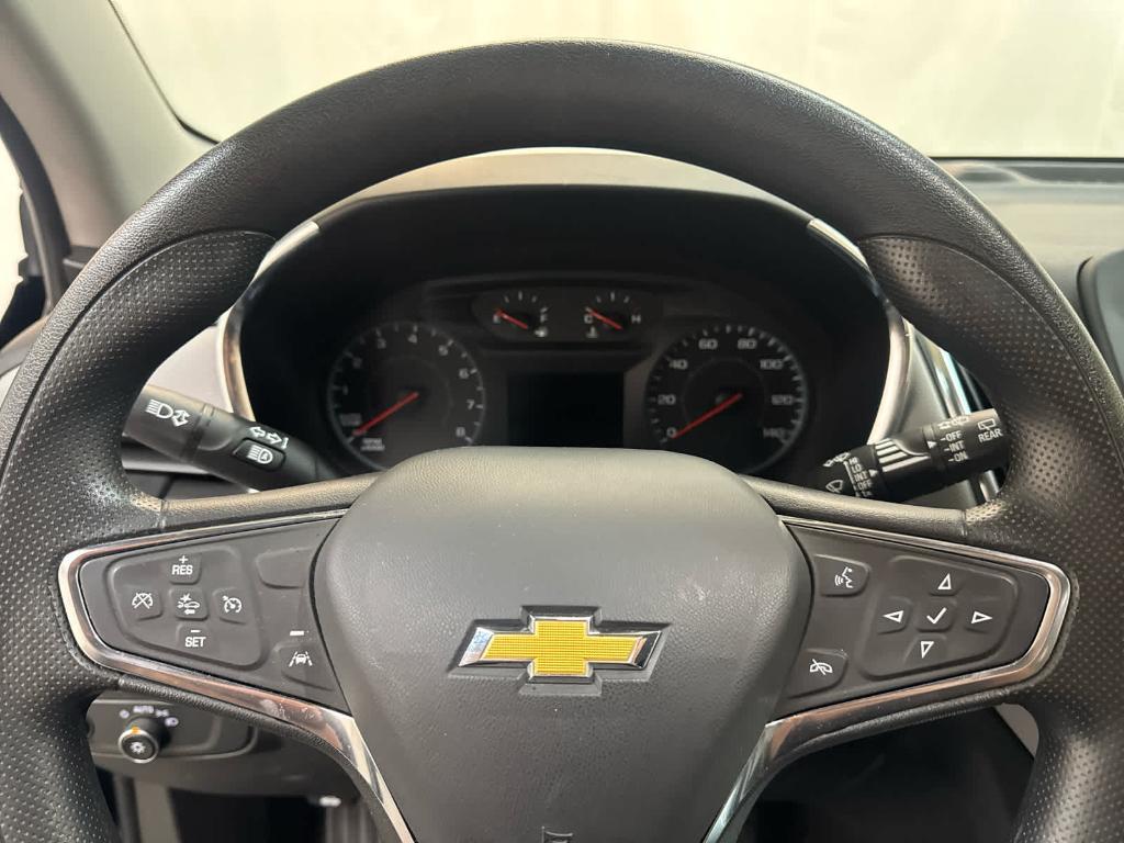 used 2024 Chevrolet Equinox car, priced at $26,999