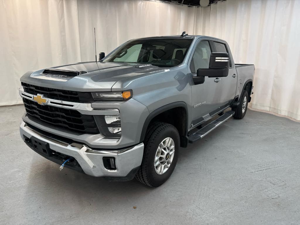 used 2025 Chevrolet Silverado 2500 car, priced at $61,999