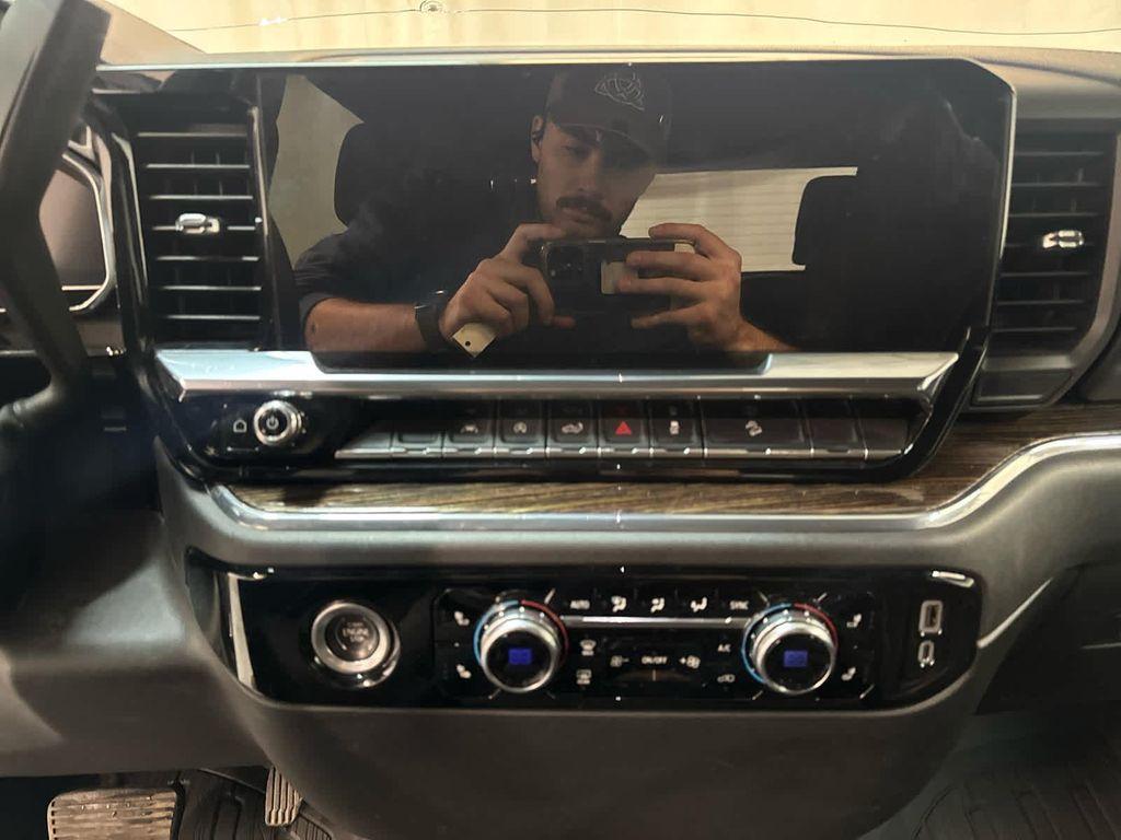 used 2024 GMC Sierra 1500 car, priced at $47,999