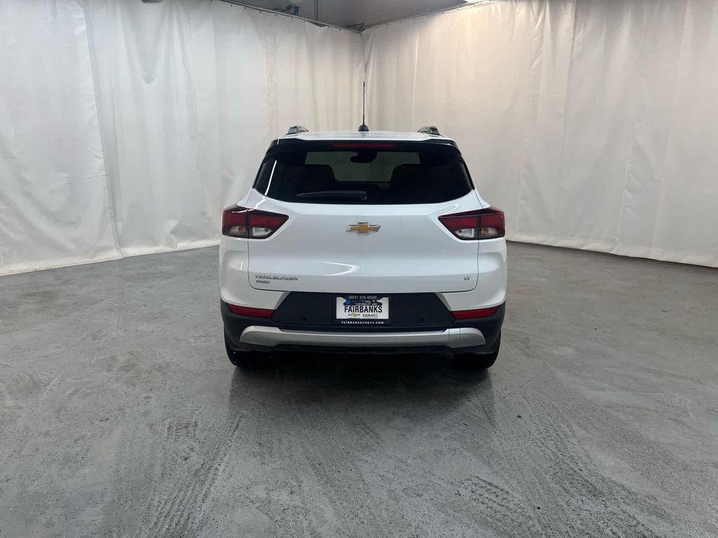 used 2025 Chevrolet TrailBlazer car, priced at $29,999