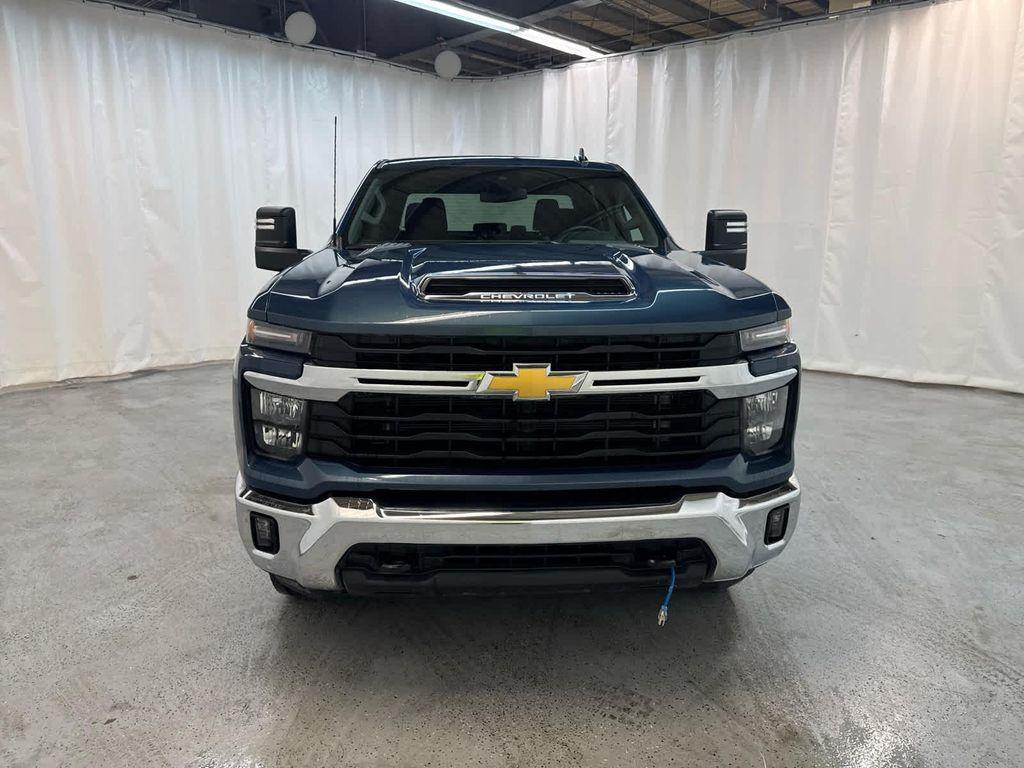 used 2025 Chevrolet Silverado 2500 car, priced at $61,999