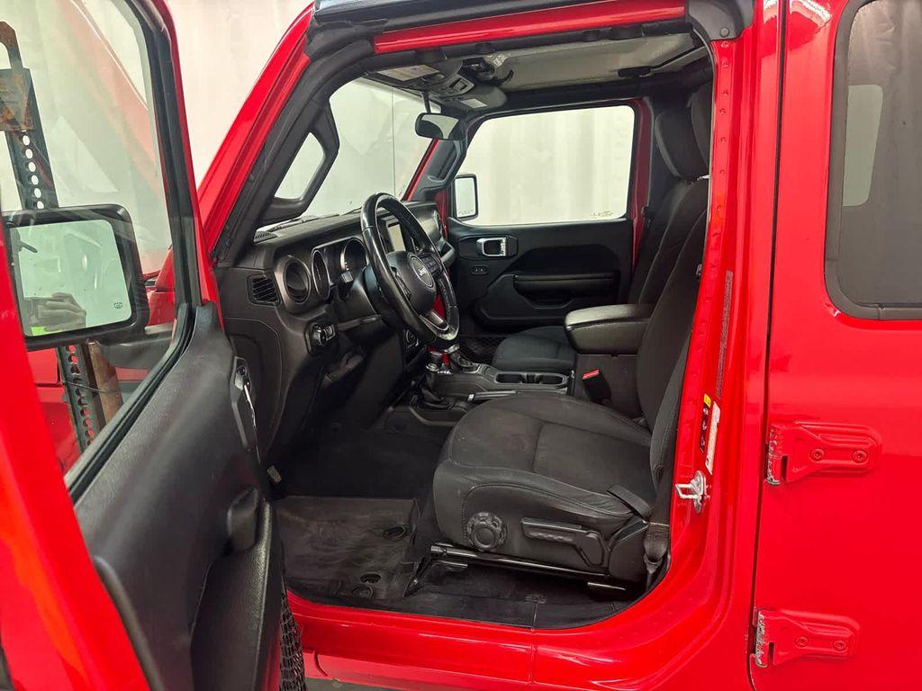 used 2021 Jeep Wrangler Unlimited car, priced at $33,999